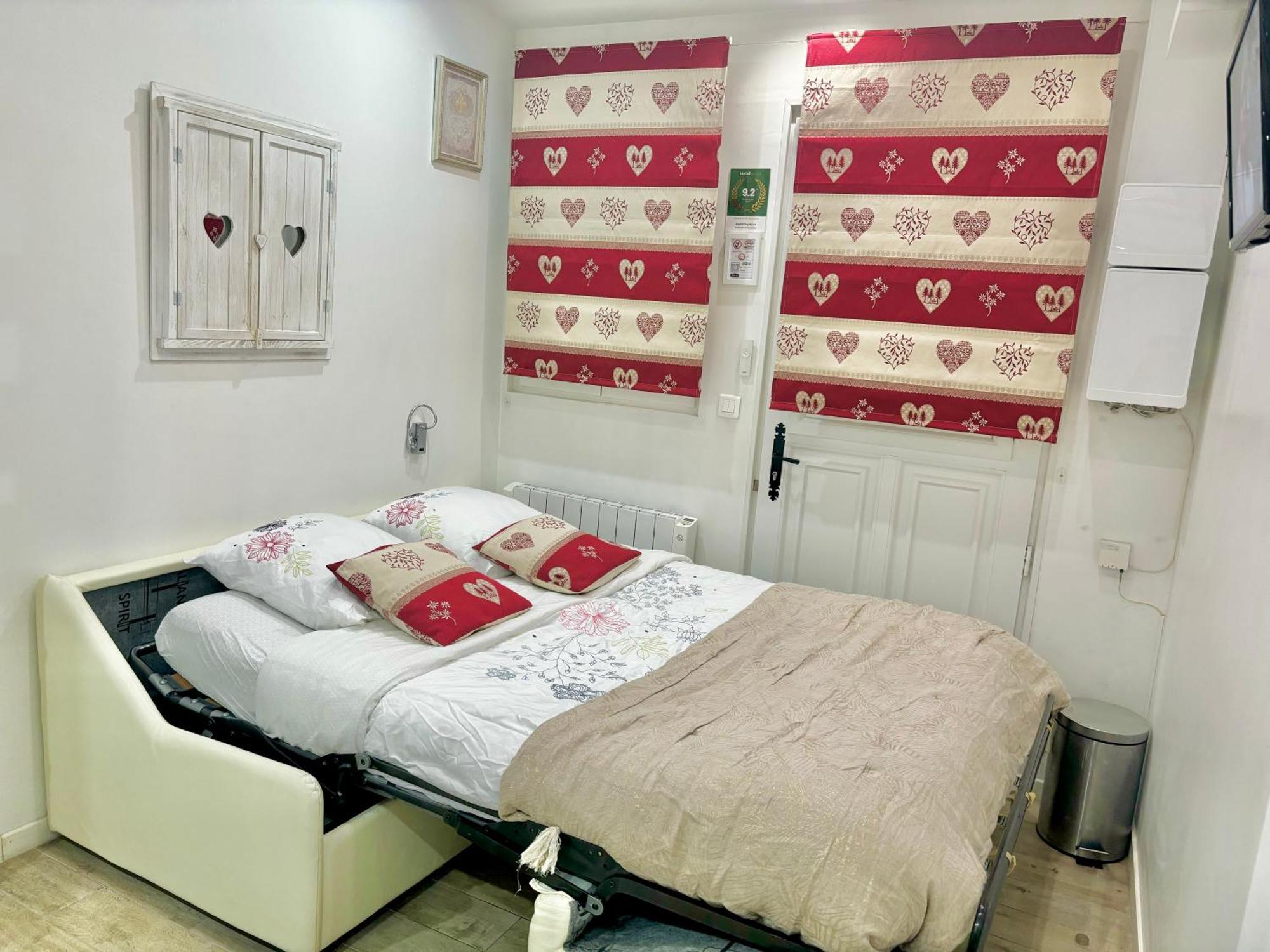 Superb Tiny House In Heart Of Paris 1St! Apartment Exterior foto